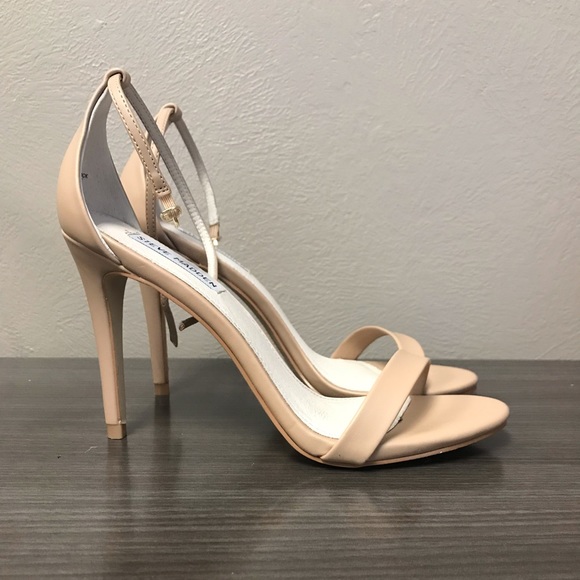 Steve Madden Shoes - Steve Madden Stecy Nude Heel